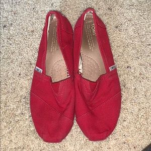 Red TOMS